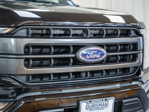 Certified 2023 Ford F150 Lariat w/ Equipment Group 502A High image 13