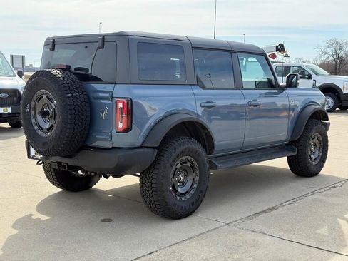 New 2025 Ford Bronco Outer Banks w/ Sasquatch Package AWD/4WD image 5
