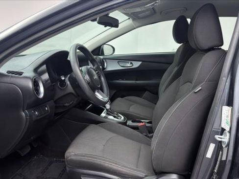 Used 2023 Kia Forte LXS FWD image 14