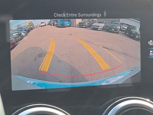 Used 2020 Mercedes-Benz GLB 250 GLB 250 image 4