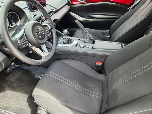 New 2026 MAZDA MX-5 Miata Club image 14