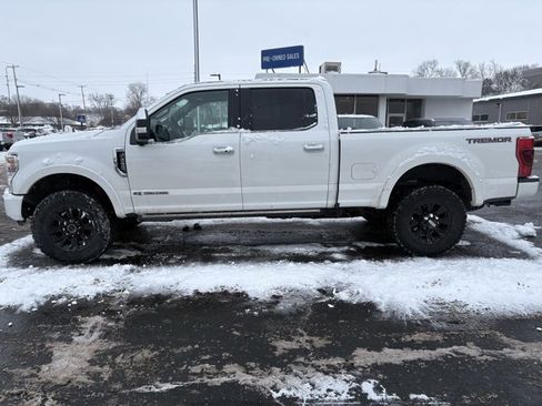 Used 2020 Ford F250 Platinum w/ Tremor Off-Road Package image 2