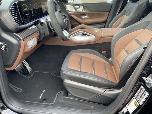 New 2026 Mercedes-Benz GLE 53 AMG 4MATIC Coupe image 19