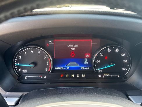 Used 2020 Ford Explorer XLT w/ Equipment Group 202A image 20