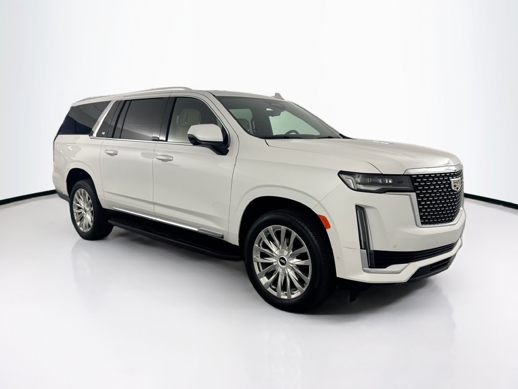Used 2024 Cadillac Escalade ESV Premium Luxury AWD/4WD image 3