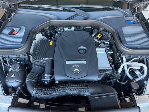 Used 2018 Mercedes-Benz GLC 300 GLC300 4MATIC image 21