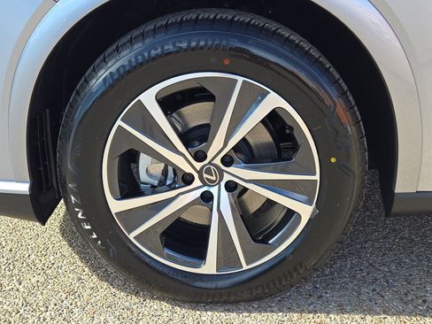 Certified 2026 Lexus RX 350 Premium image 11