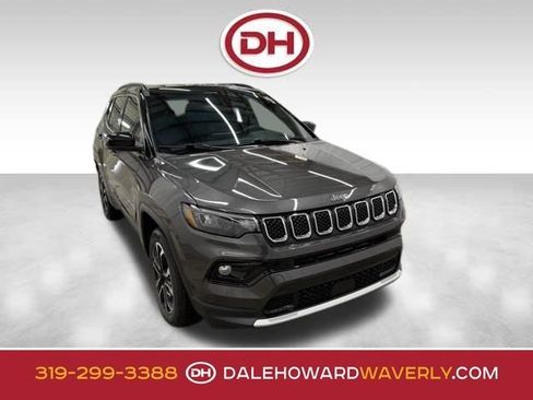 Used 2024 Jeep Compass Limited AWD/4WD image 1