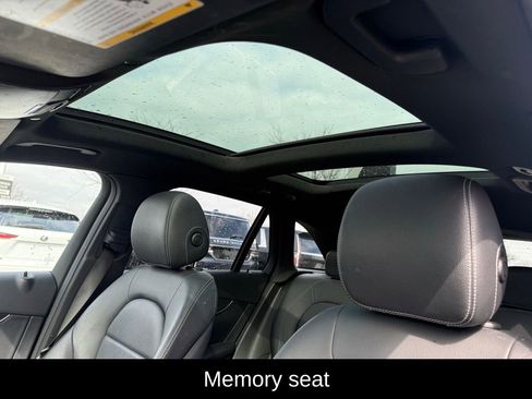 Used 2021 Mercedes-Benz GLC 300 4MATIC image 7