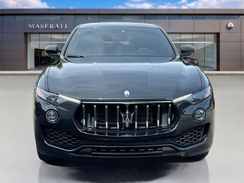 Used 2023 Maserati Levante GT AWD/4WD image 8