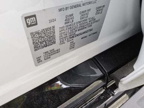 Used 2025 GMC Sierra EV Denali AWD/4WD image 26