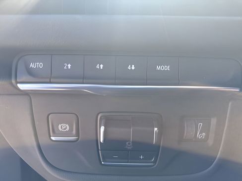 Used 2025 Cadillac Escalade Sport w/ LPO, ONYX Package image 26