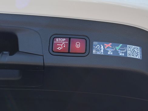 Certified 2026 Mercedes-Benz GLE 350 4MATIC image 23