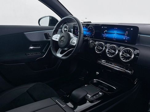 Used 2021 Mercedes-Benz A 220 A 220 image 16