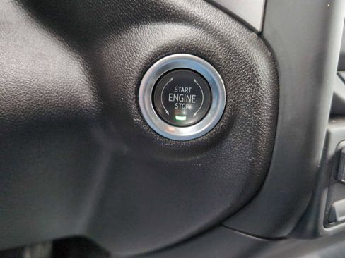 Used 2024 GMC Sierra 2500 Pro w/ Convenience Package image 24