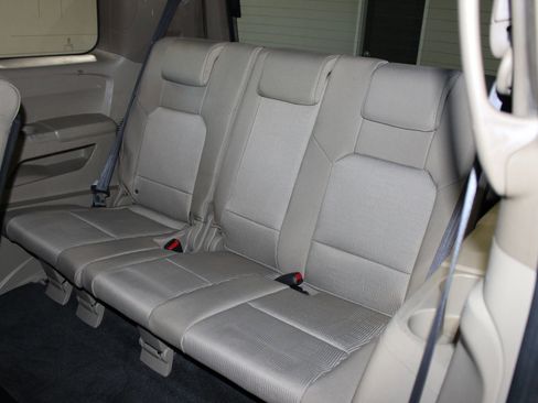 Used 2011 Honda Pilot EX image 23