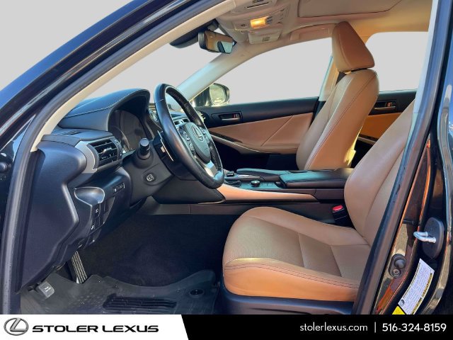 Used 2019 Lexus IS 300 AWD w/ Navigation Package image 17