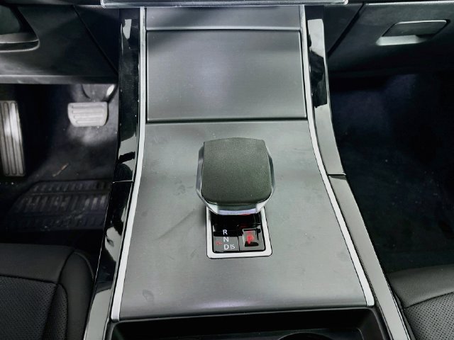 New 2026 Land Rover Range Rover Evoque S AWD/4WD image 18