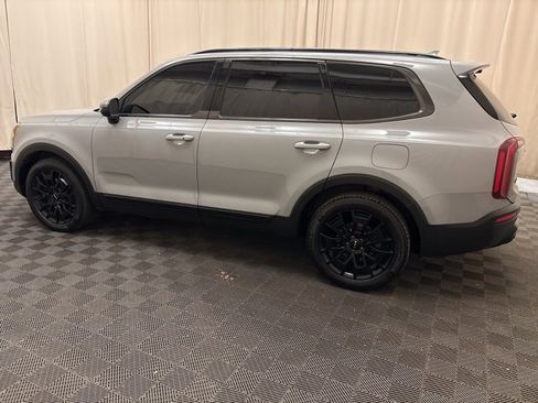 Certified 2022 Kia Telluride EX w/ EX Premium Package image 8