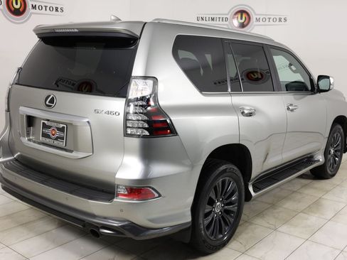 Used 2023 Lexus GX 460 Premium w/ Accessory Package AWD/4WD image 3