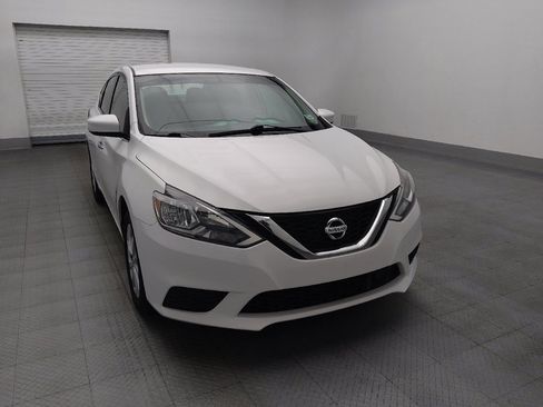 Used 2019 Nissan Sentra SV FWD image 14