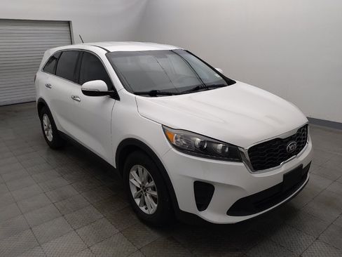 Used 2019 Kia Sorento FWD V6 image 13