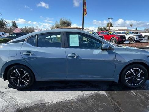 Used 2025 Nissan Sentra SV w/ All-Weather Package image 3