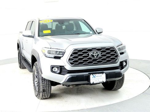 Certified 2023 Toyota Tacoma TRD Off-Road image 8
