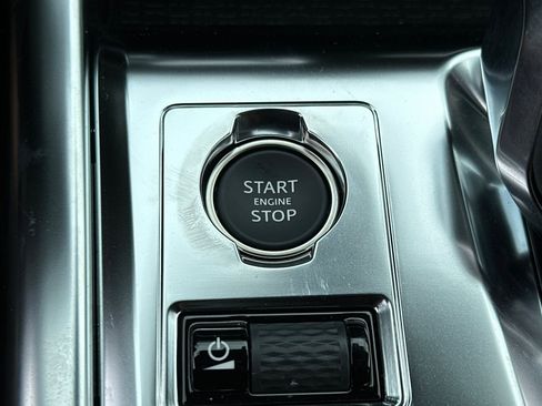 New 2024 Jaguar XF R-Dynamic SE image 21