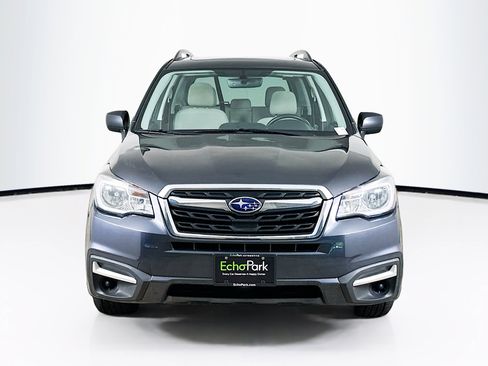 Used 2018 Subaru Forester 2.5i Premium w/ Popular Package #2A image 2