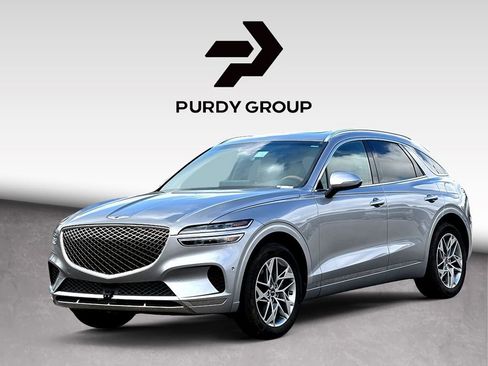 Used 2022 Genesis GV70 2.5T w/ Advanced Package AWD/4WD image 4