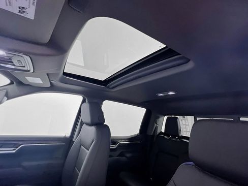 Certified 2026 GMC Sierra 1500 SLT w/ SLT Premium Plus Package image 21