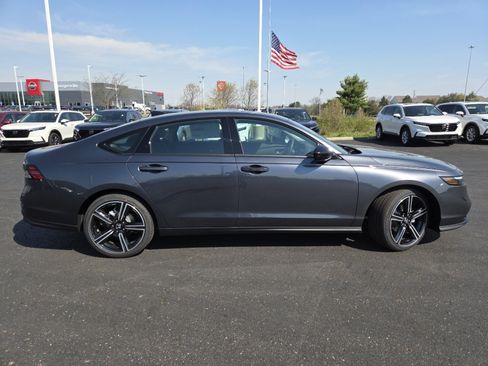 New 2026 Honda Accord SE image 18