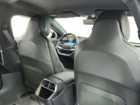 Used 2024 Lucid Air Pure RWD image 26