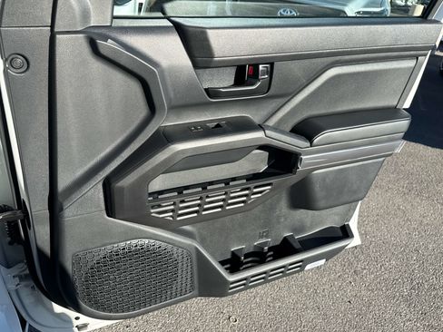 New 2026 Toyota Tacoma SR5 w/ SR5 Upgrade Package image 16