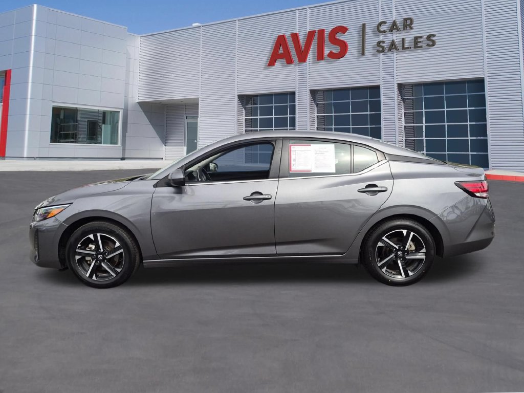 Used 2025 Nissan Sentra SV FWD image 10