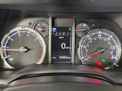 Used 2023 Toyota 4Runner Limited RWD image 28