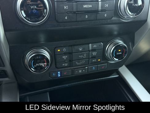 Used 2020 Ford F150 Lariat w/ Equipment Group 502A Luxury AWD/4WD image 25