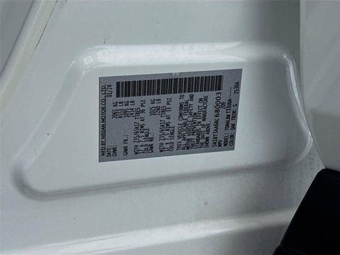 Certified 2024 Nissan Rogue S FWD image 30