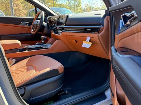 New 2026 Kia Sportage X-Line image 9