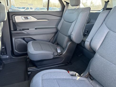 New 2026 Ford Explorer Active image 18