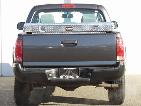 Used 2014 Toyota Tacoma 4x4 Double Cab image 7