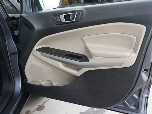Used 2019 Ford EcoSport Titanium AWD/4WD image 9