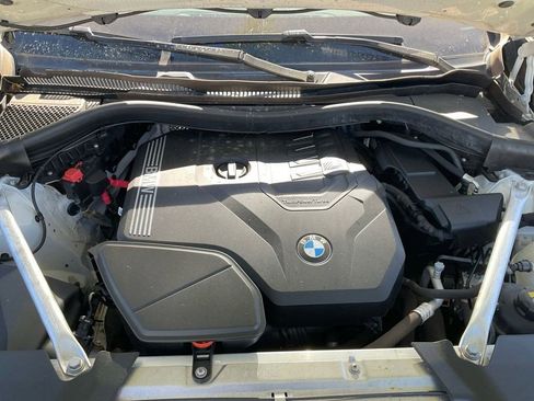 Used 2023 BMW X4 xDrive30i image 31