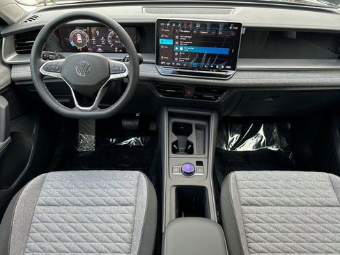 New 2026 Volkswagen Tiguan S image 12