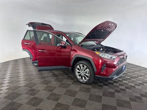 Used 2021 Toyota RAV4 Limited w/ Limited Grade Weather Package AWD/4WD image 15