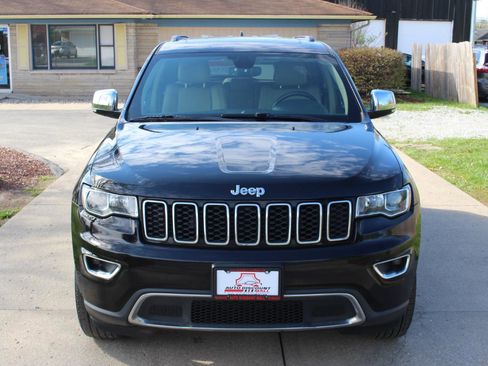 Used 2018 Jeep Grand Cherokee Limited image 4
