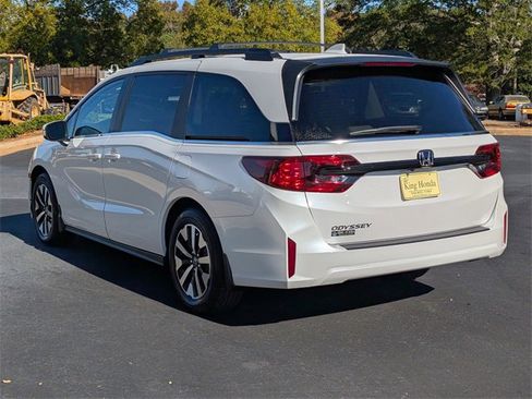 New 2026 Honda Odyssey EX-L image 8