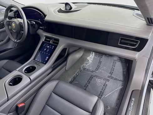 Certified 2024 Porsche Taycan Turbo S image 31