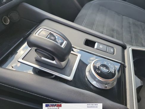 Used 2024 Mitsubishi Outlander AWD image 29